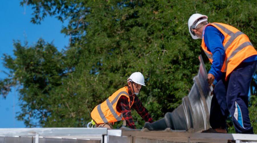 Professional Flat Roofing Installation in Lowes, KY